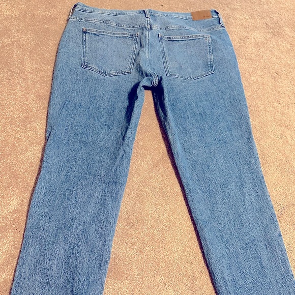 Madewell-The Tall Mid-Rise Perfect Vintage Jean in Enmore Wash - Picture 3 of 5